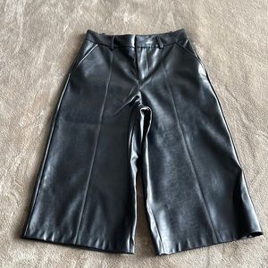 Zara Faux Leather Black Croc Embossed Culottes Size XS